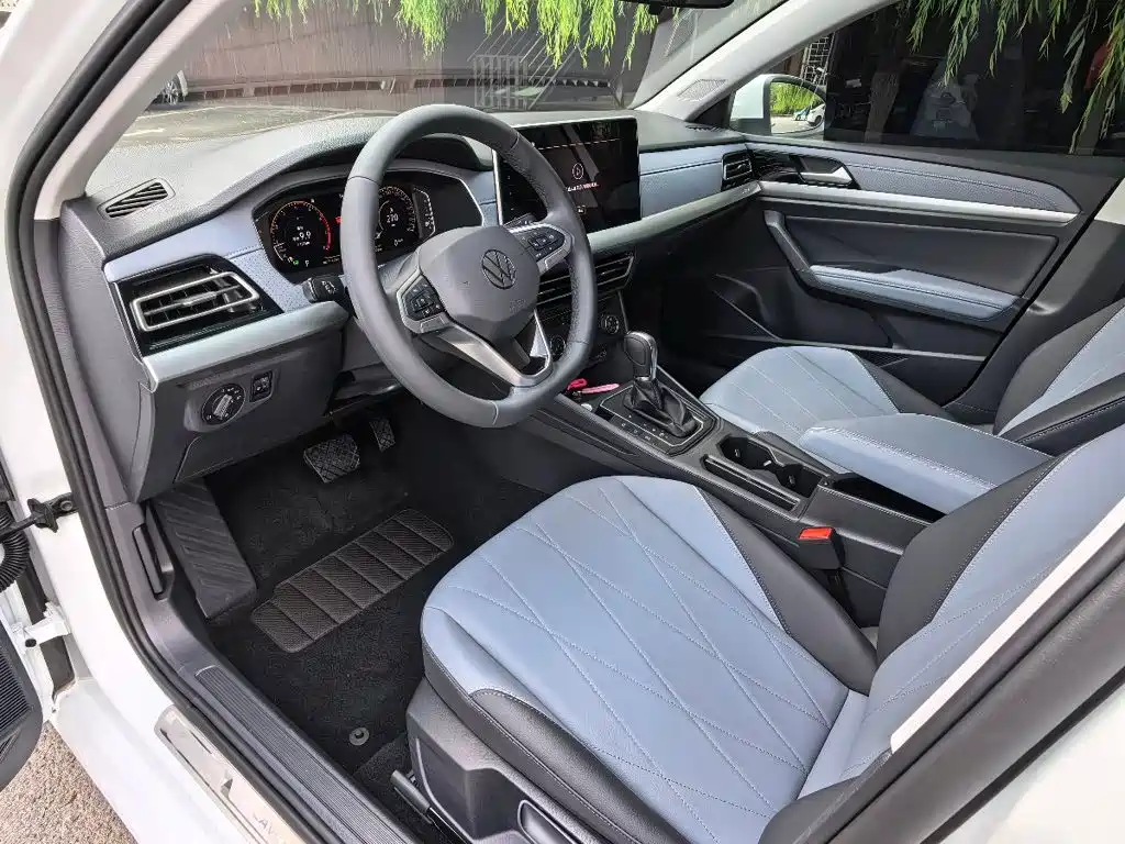 Volkswagen Lavida — миниатюра 6