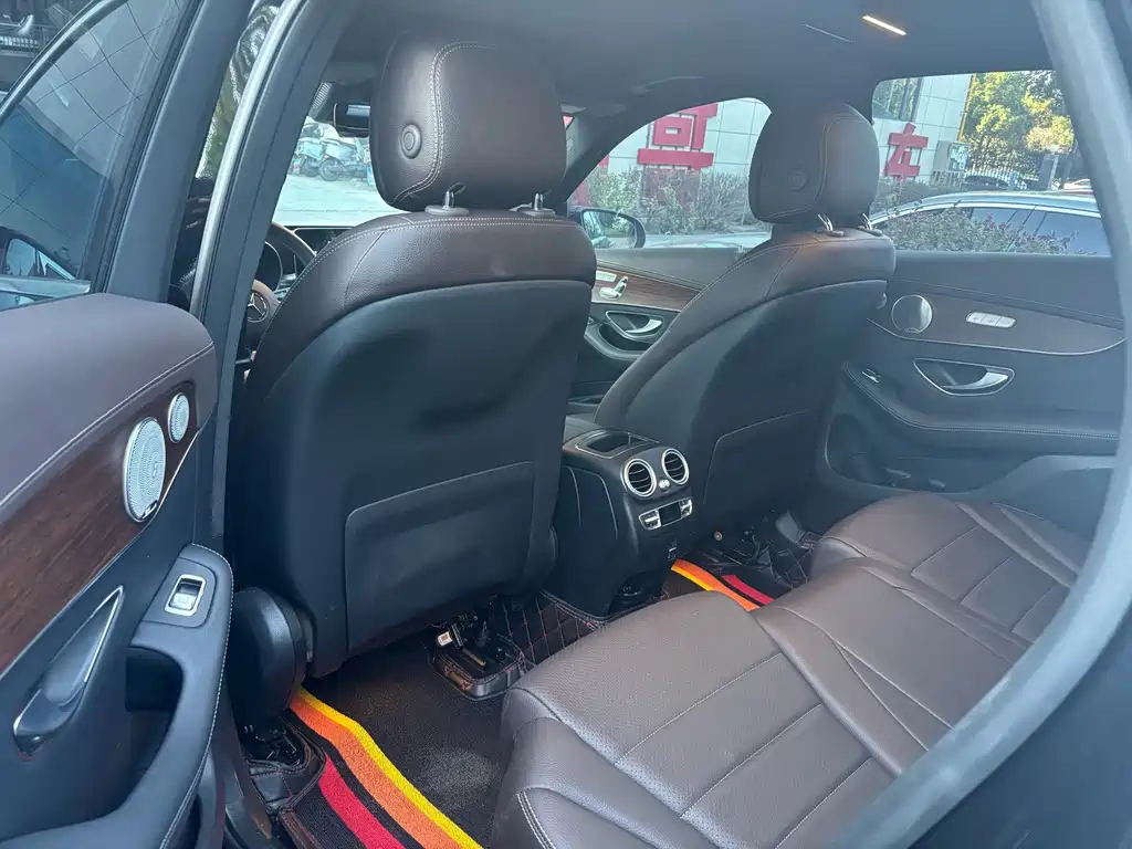 Mercedes-Benz GLC — миниатюра 4