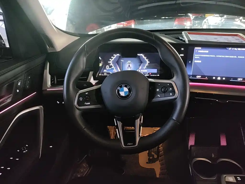 BMW X1 — миниатюра 11
