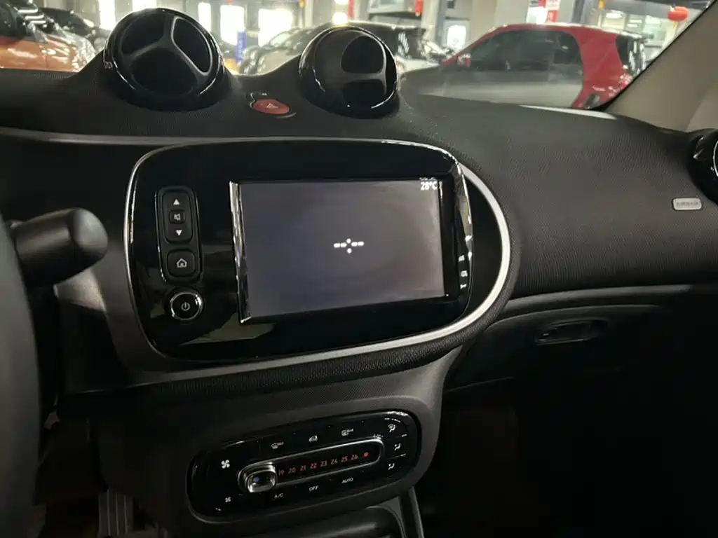 smart Smart Fortwo — миниатюра 6