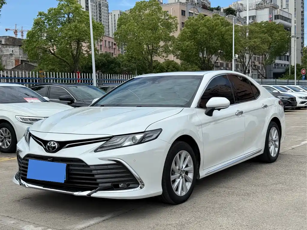 Toyota Camry 2023