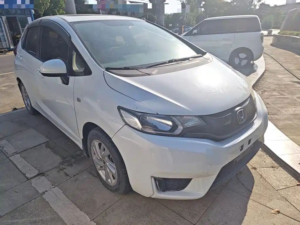 Honda Fit — миниатюра 4