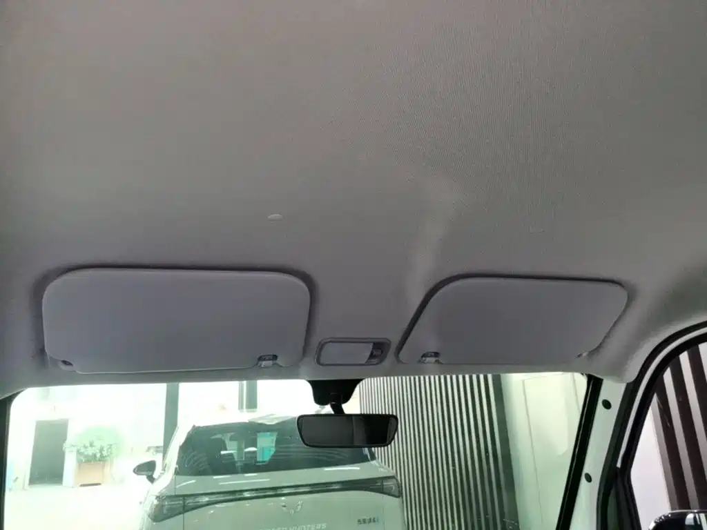 Wuling Zhiguang EV — миниатюра 18