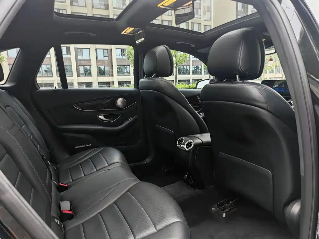 Mercedes-Benz GLC — миниатюра 11