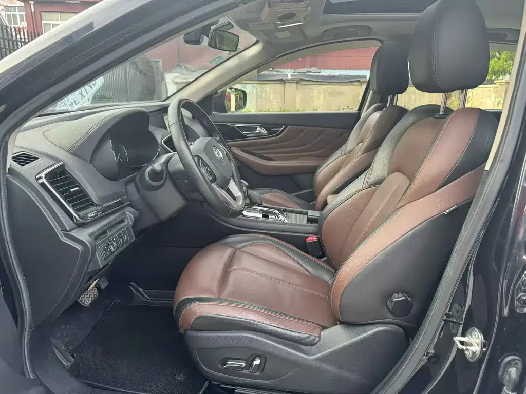 Dongfeng AX7 2018 1.6T AT Luxury