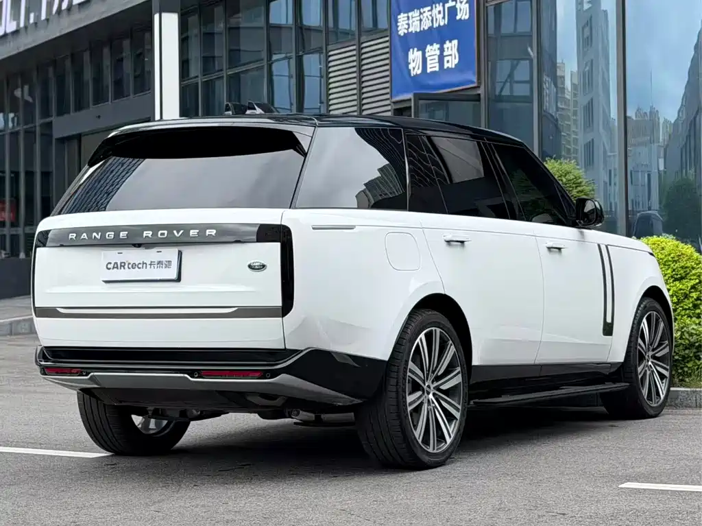 Land Rover Range Rover — миниатюра 3
