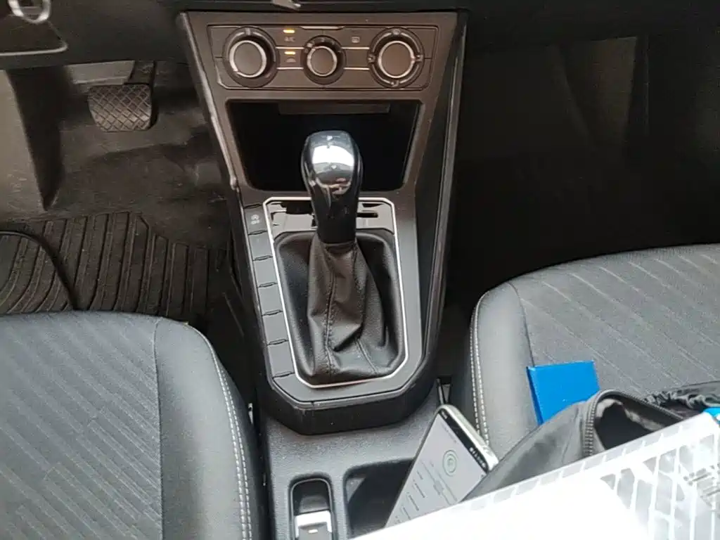 Volkswagen Lavida — миниатюра 14