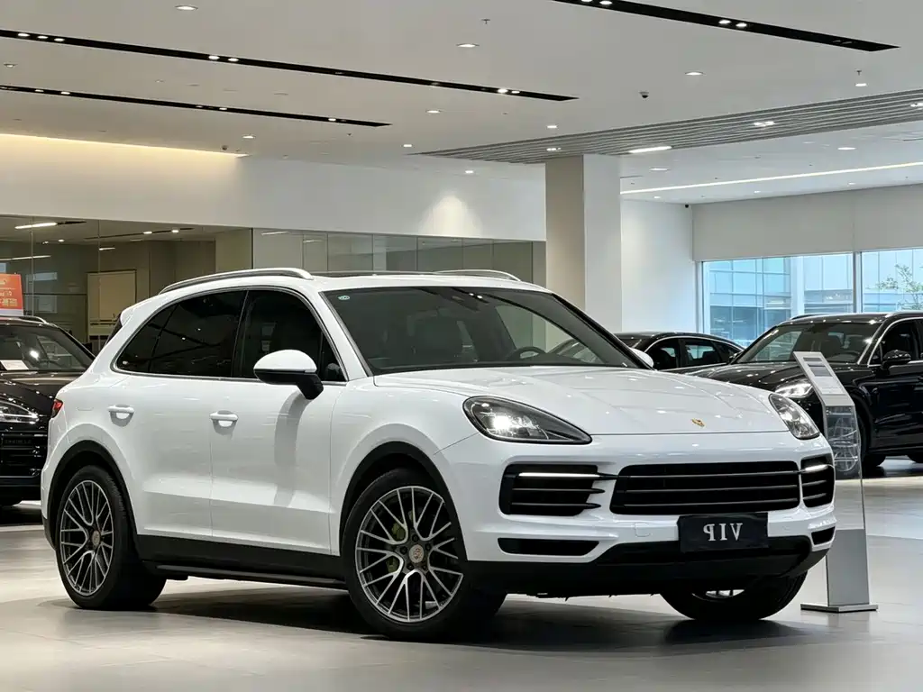 Porsche Cayenne — миниатюра 3