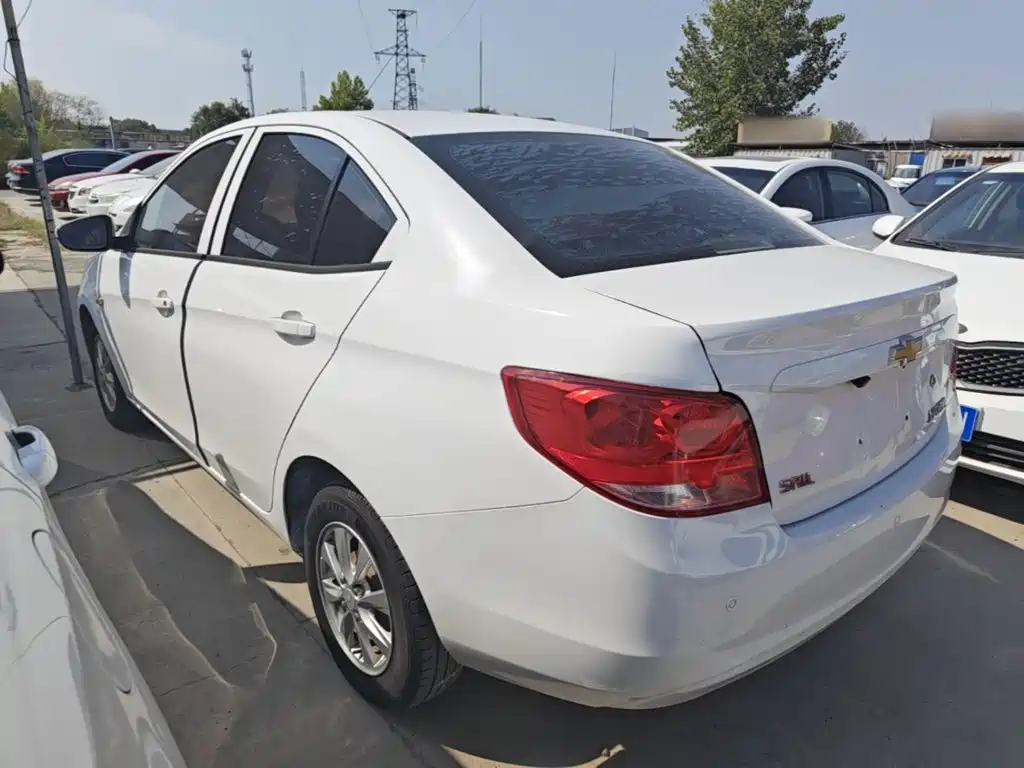 Chevrolet Sail — миниатюра 5