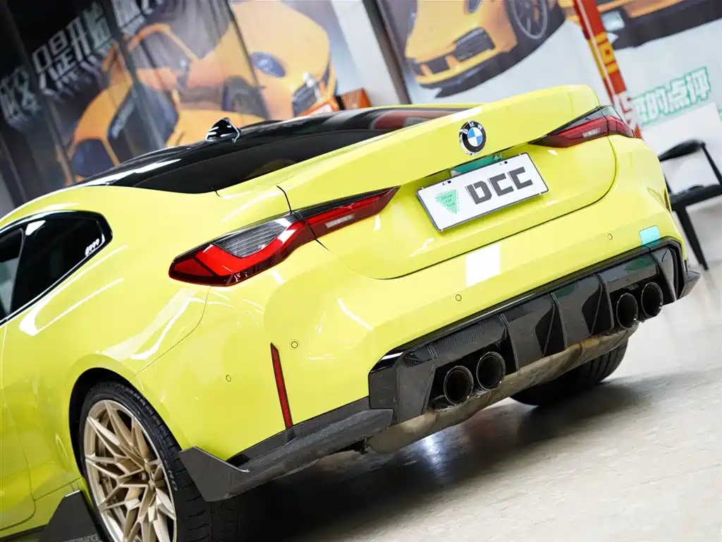 BMW M4 2021 M4