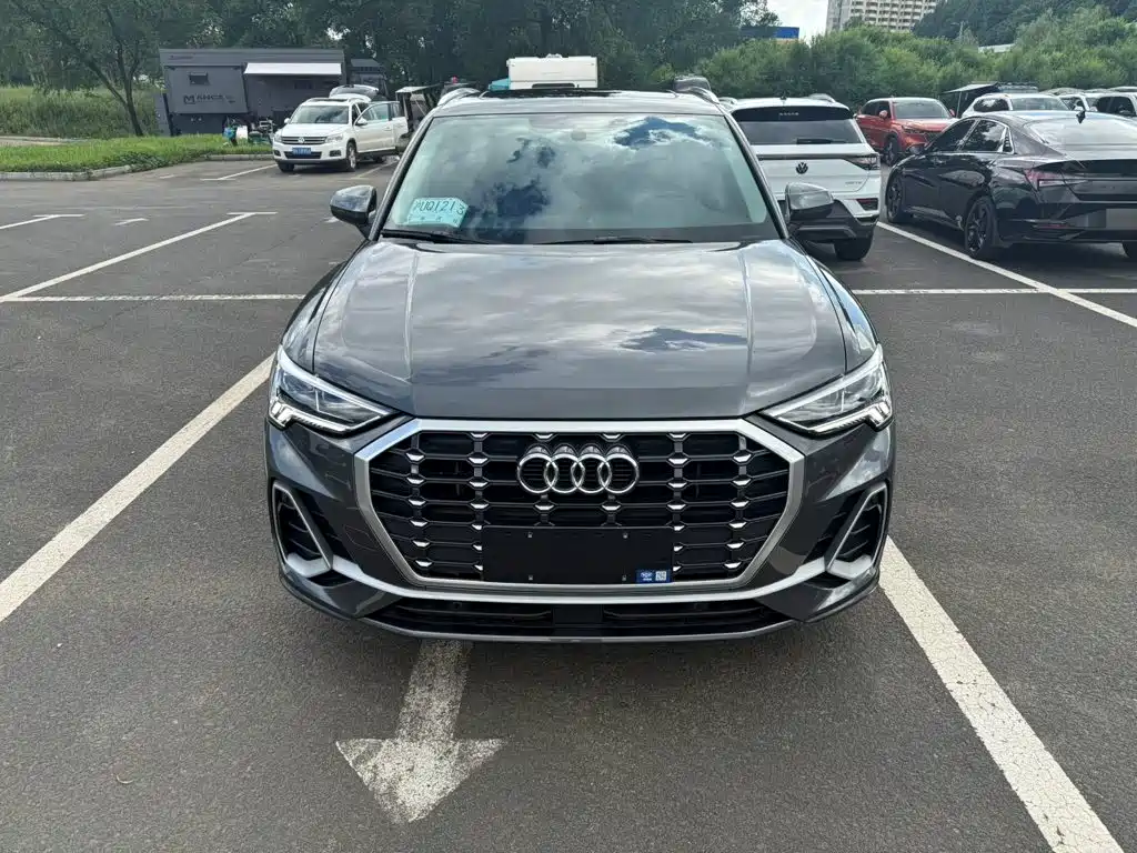 Audi Q3 — миниатюра 2