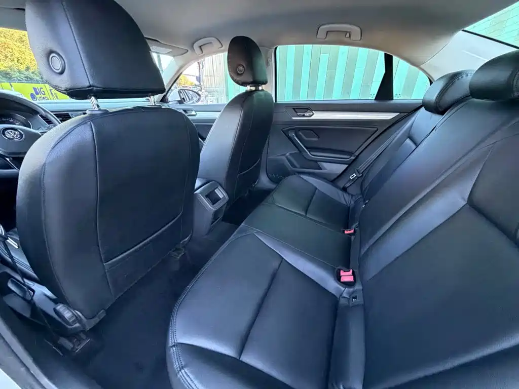 Volkswagen Lamando — миниатюра 8