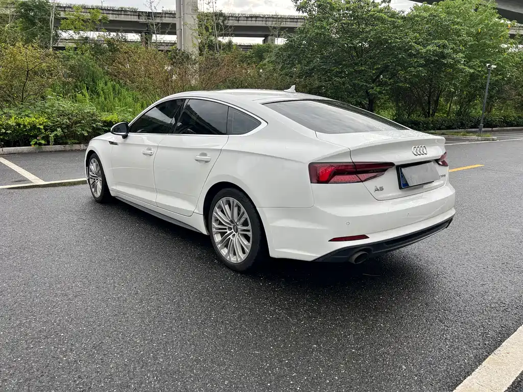 Audi A5 (Import) — миниатюра 7