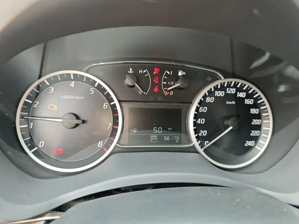 Nissan Sylphy — миниатюра 7