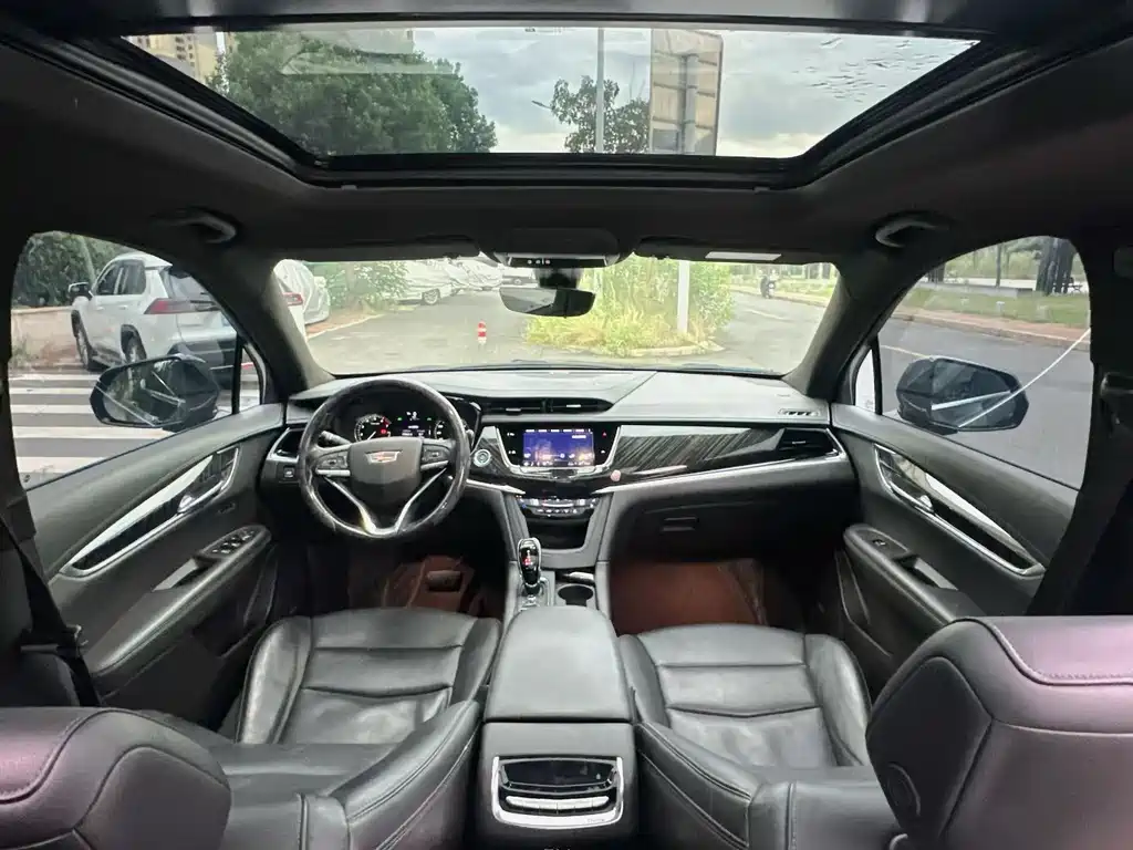 Cadillac XT6 — миниатюра 6