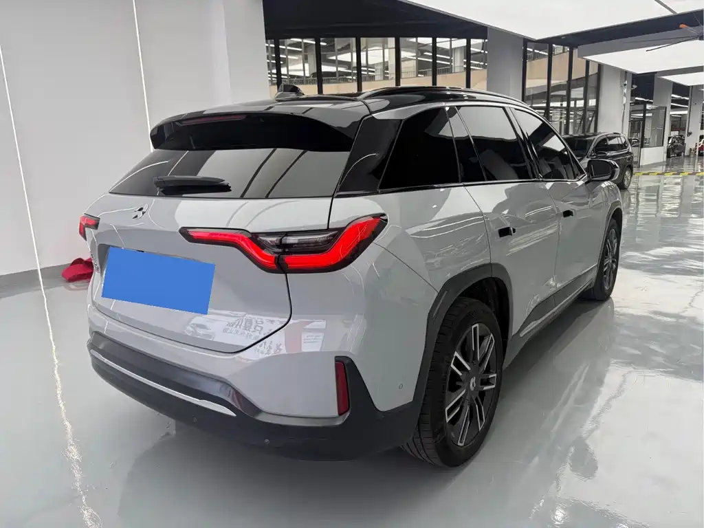 NIO ES6 — миниатюра 15