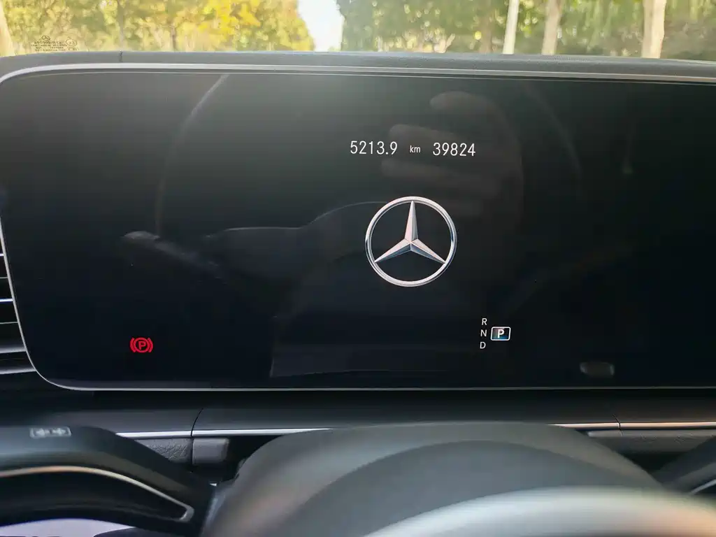 Mercedes-Benz GLE (Import) — миниатюра 6