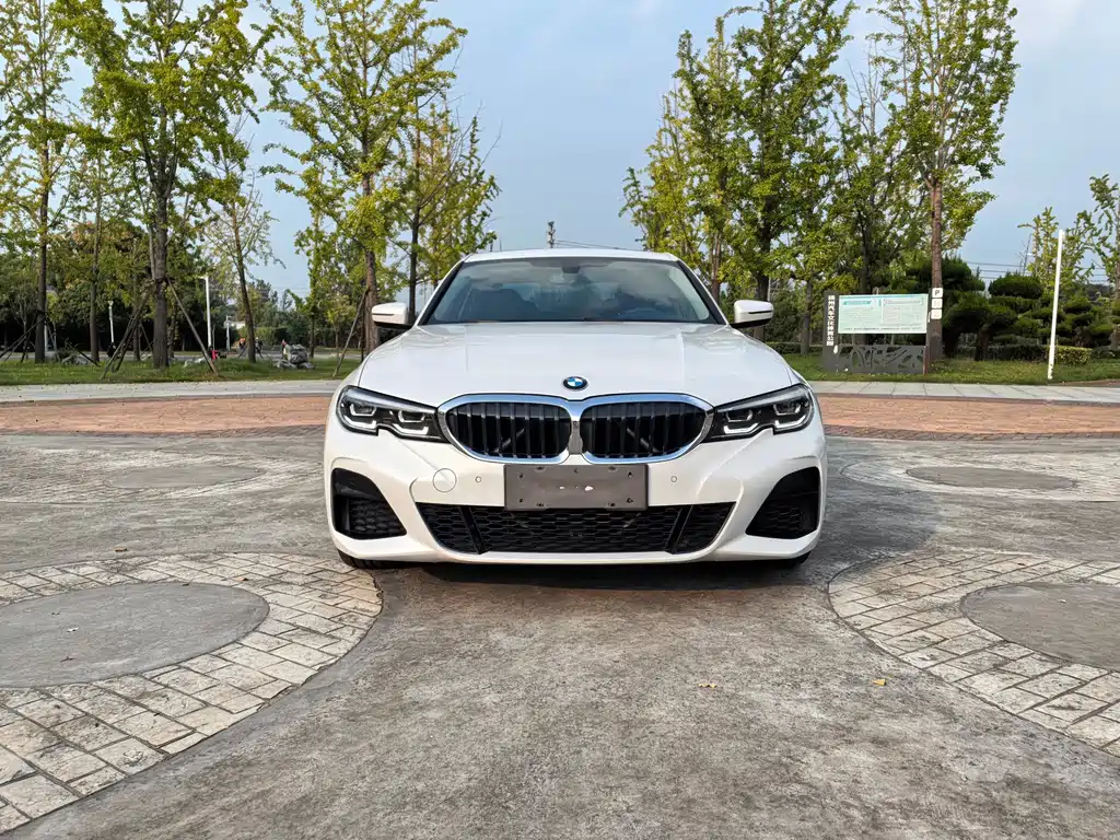 BMW 3 Series — миниатюра 3
