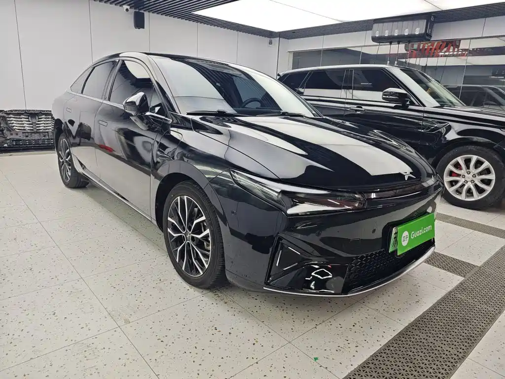 XPeng P5 — миниатюра 4