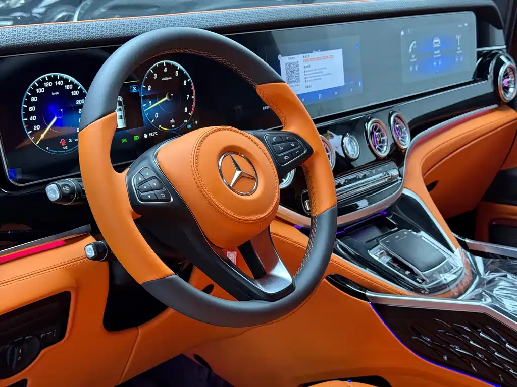 Mercedes-Benz Vito 2021 2.0T 7 мест