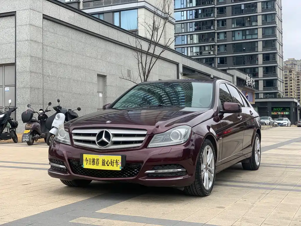 Mercedes-Benz C-Class 2012