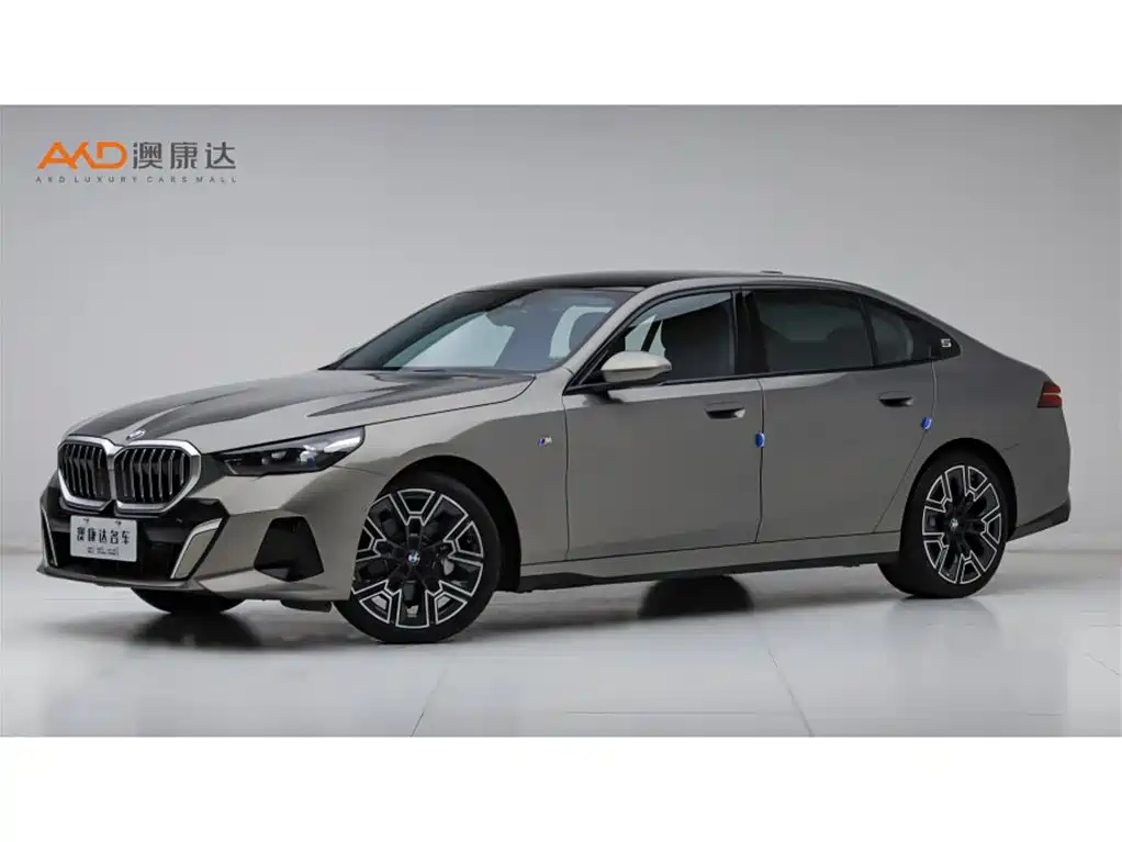 BMW 5 Series 2024