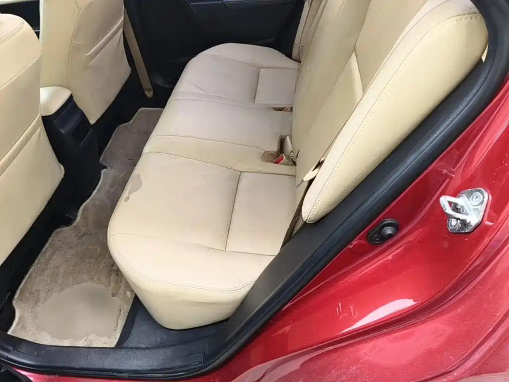 Toyota Corolla — миниатюра 17
