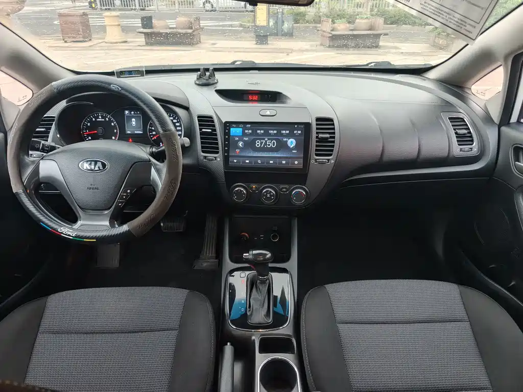 Kia K3 — миниатюра 10
