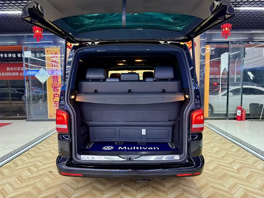 Volkswagen Multivan — миниатюра 17
