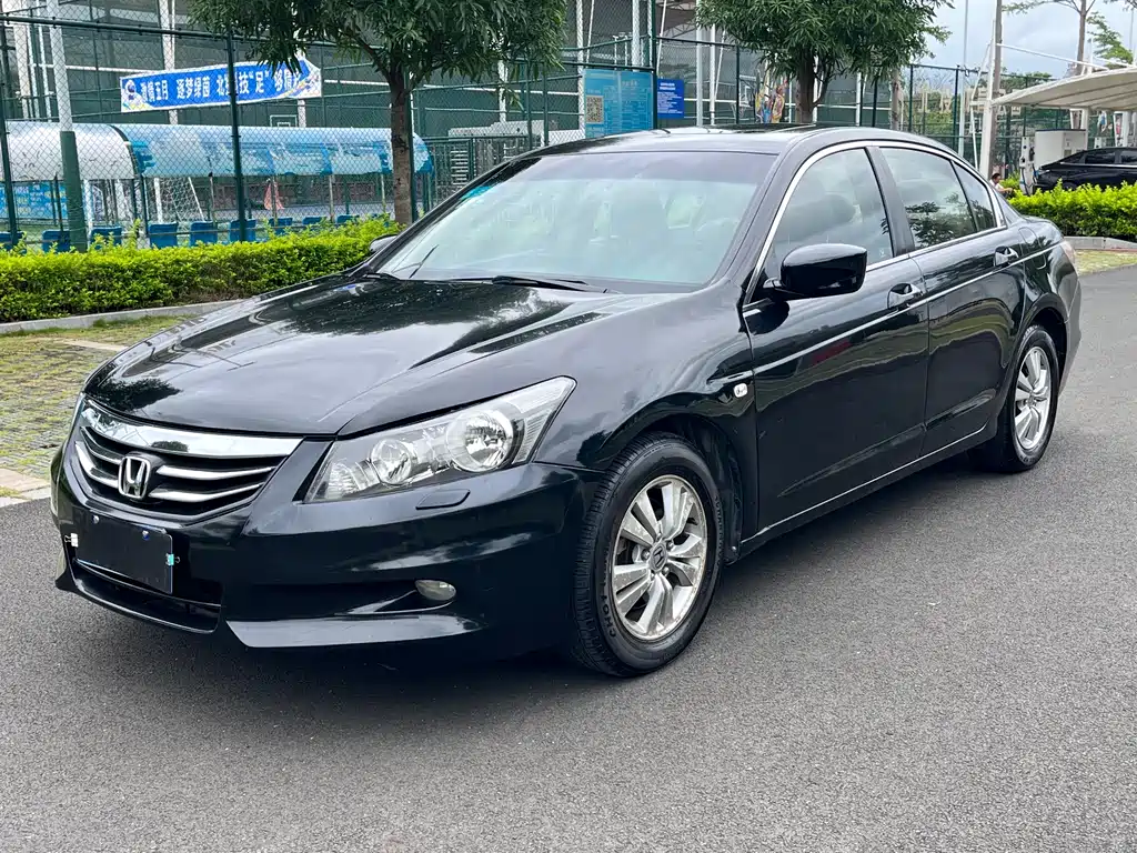 Купить Honda Accord