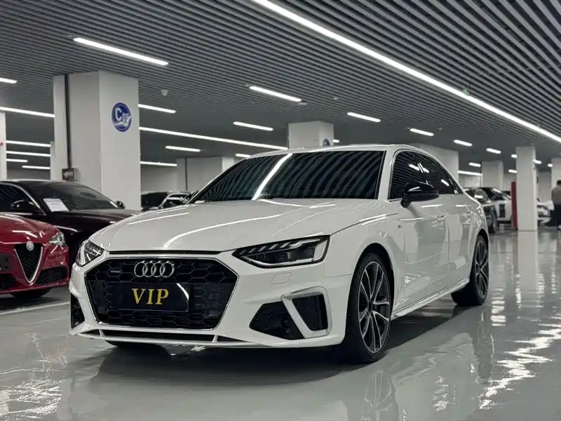 Audi A4L 2021
