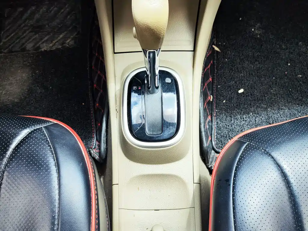 Nissan Sylphy — миниатюра 14