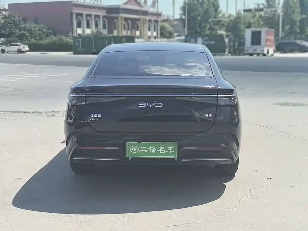 BYD Seal — миниатюра 3
