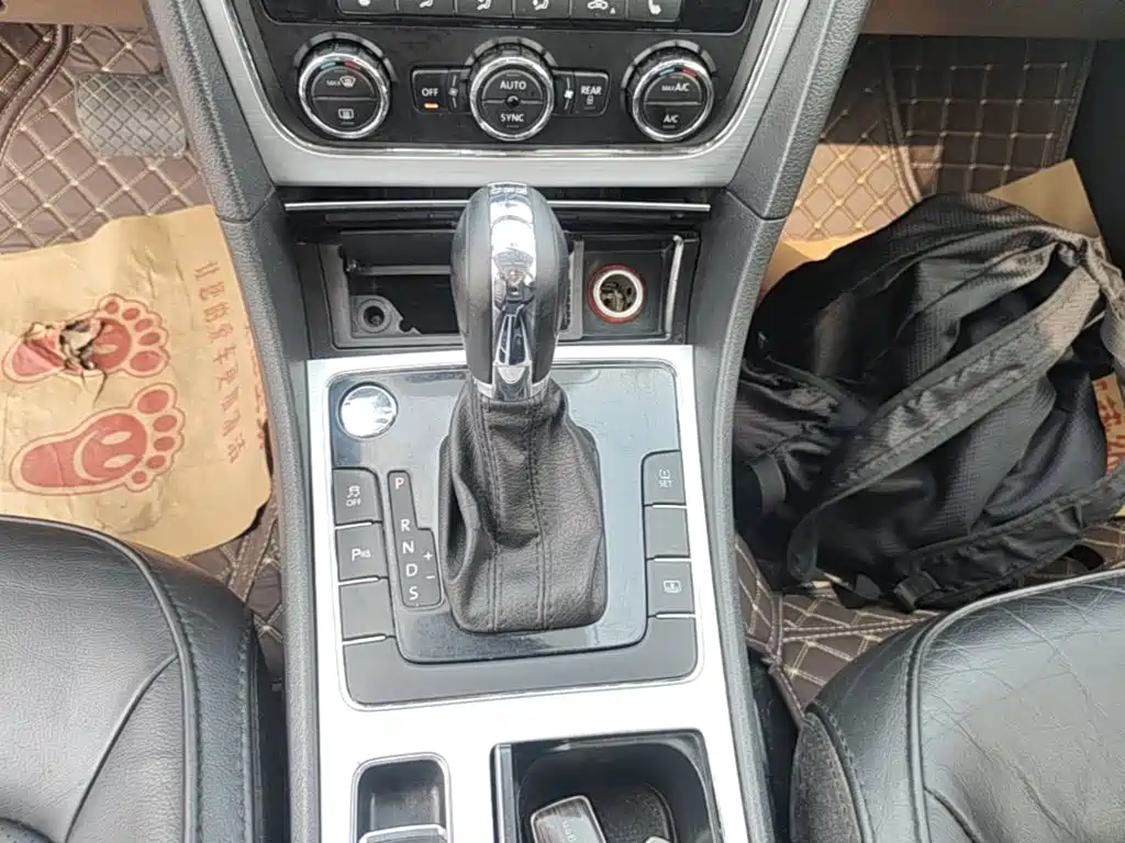 Volkswagen Passat — миниатюра 14