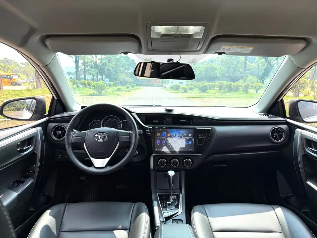 Toyota Corolla — миниатюра 12