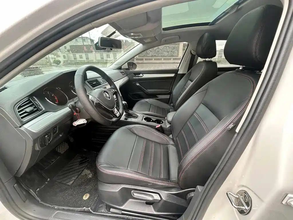 Volkswagen Lamando — миниатюра 8