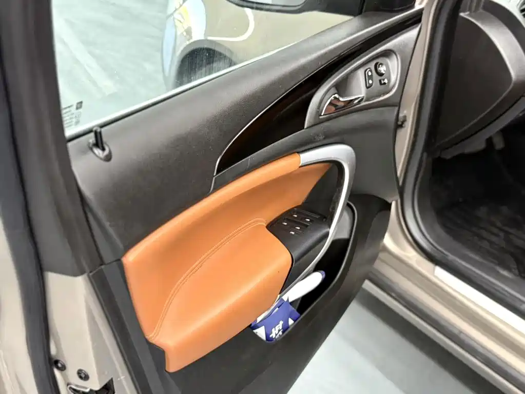 Buick Regal — миниатюра 10