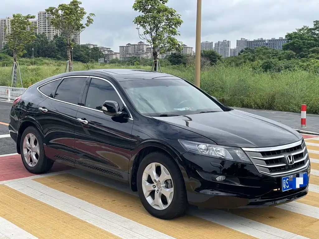 Honda Crosstour — миниатюра 2