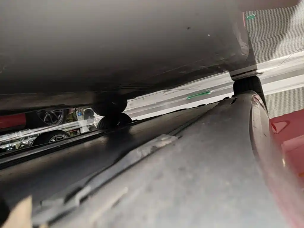 Tesla Model 3 — миниатюра 21