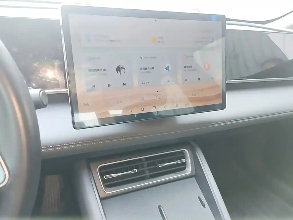 BYD Qin L — миниатюра 13