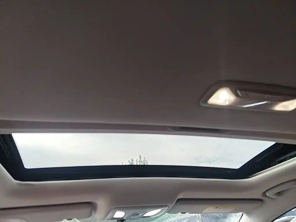 Changan Eado — миниатюра 18