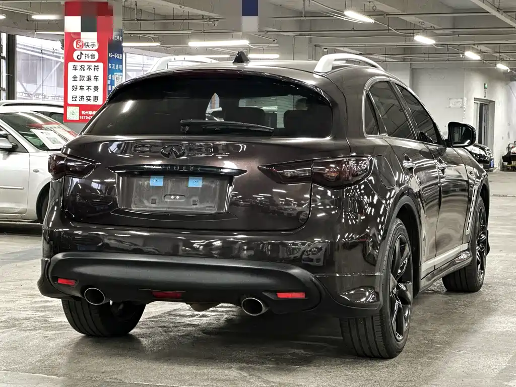 Infiniti FX — миниатюра 6