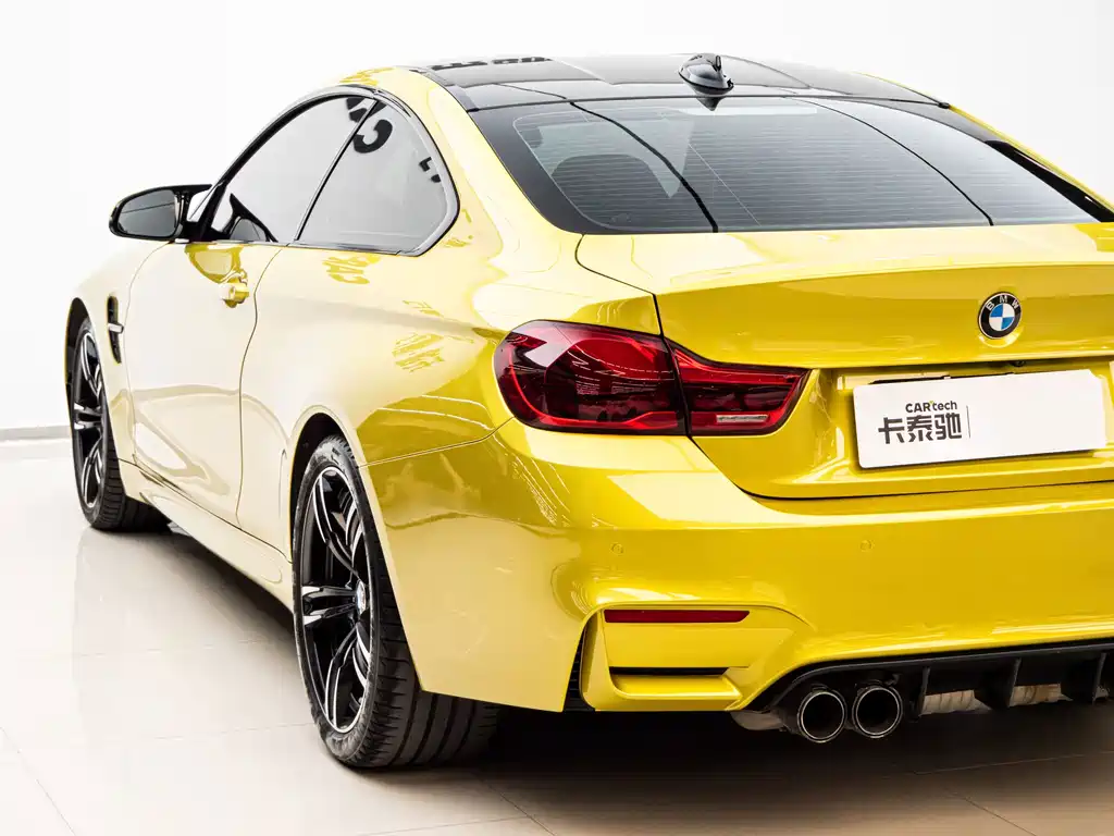 BMW M4 — миниатюра 7