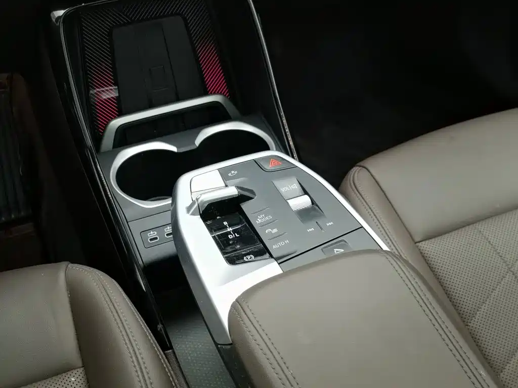 BMW X1 — миниатюра 13