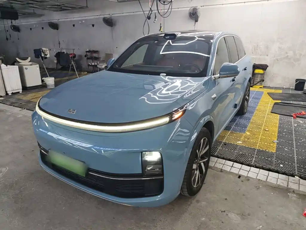 Li Auto Li L8