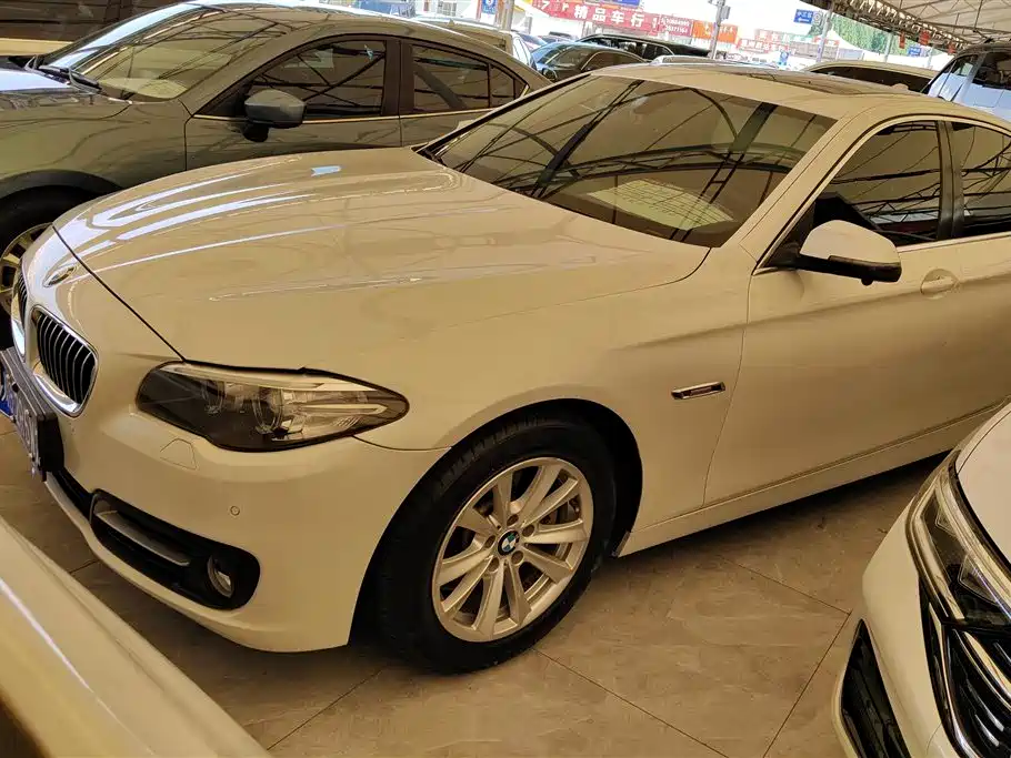 BMW 5 Series (Import) 2015