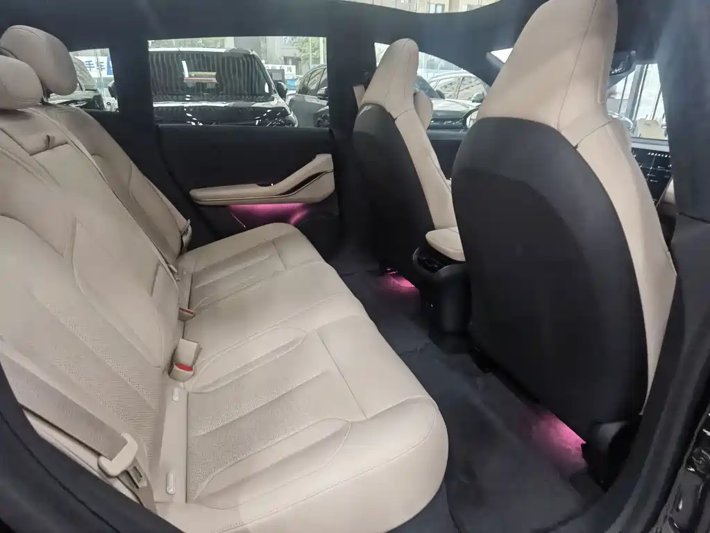NIO ET5T — миниатюра 19