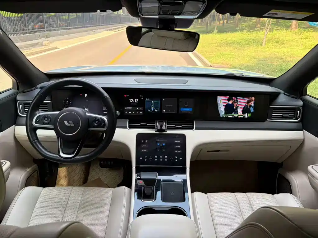 Li Auto Li ONE — миниатюра 6