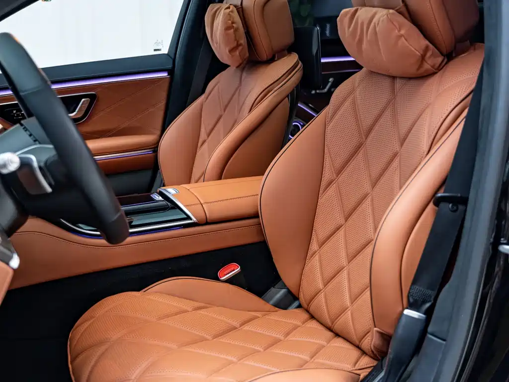 Mercedes-Benz S-Class — миниатюра 11