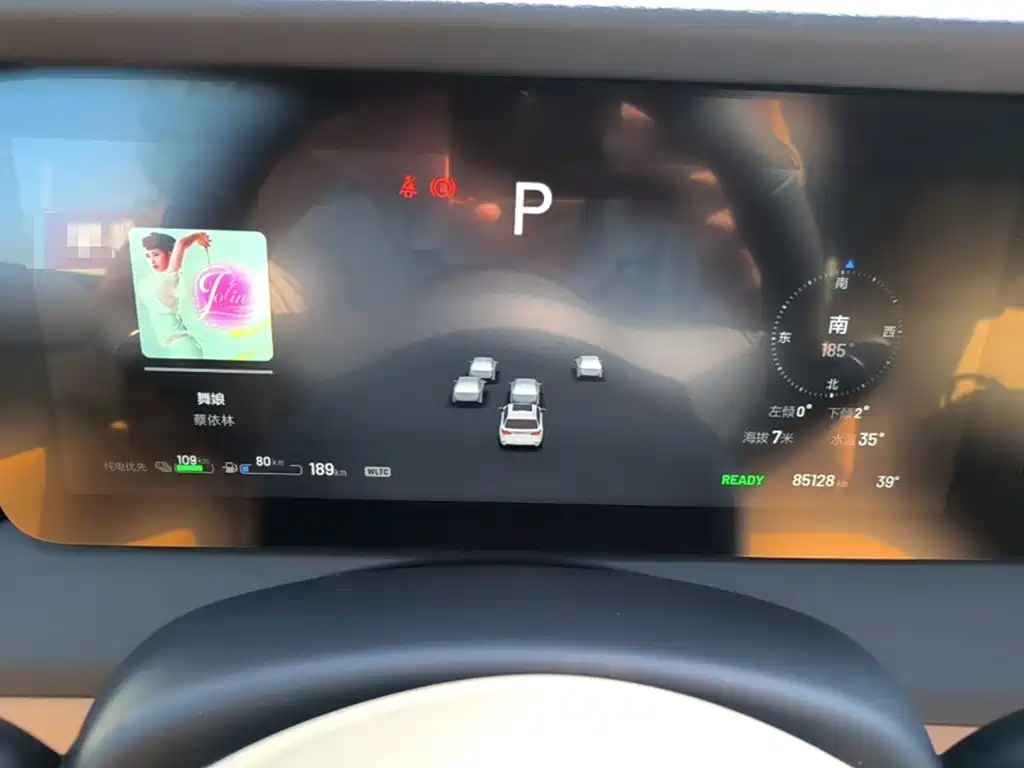 Li Auto Li ONE — миниатюра 12